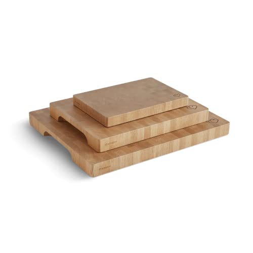 SPRINGLANE Eichenholz Schneidebrett 30 x 40 x 4 cm, Rutschfest dank 4 Schaumstoffstopper, Holzbrett, Küchenbrett aus Stirnholz mit Griffmulde inkl. Pflegehinweis