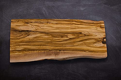 OSTERLANDHOLZ Schneidebrett aus Olivenholz, Hackbrett, Steakbrett, Frühstücksbrett, Käsebrett, handgefertigtes Unikat, Holzbrett mit natürlicher Maserung, Küchenbrett, Brotbrett rechteckig, 40 * 20cm