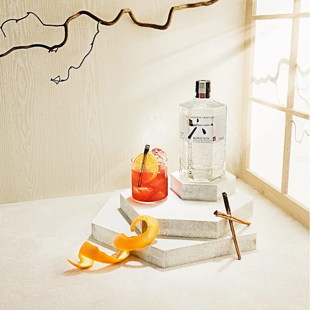 ROKU GIN mit 6 japanischen Botanicals