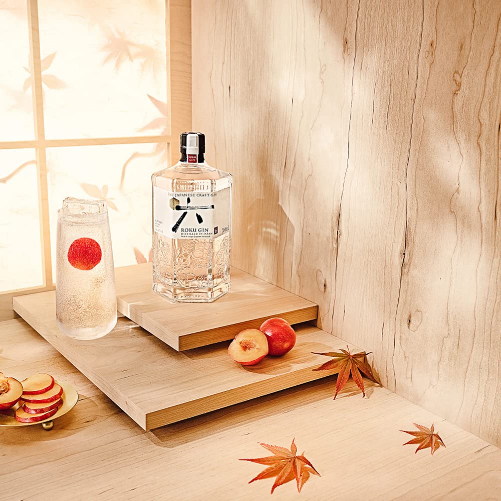 ROKU GIN mit 6 japanischen Botanicals