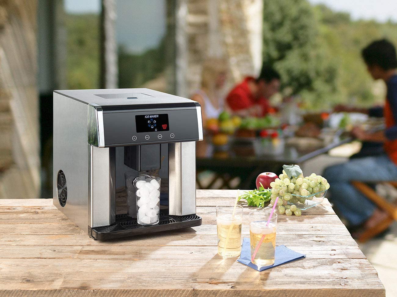 Rosenstein & Söhne Eiswürfelbereiter: Eiswürfelmaschine & Wasserspender V2 mit XL-Display