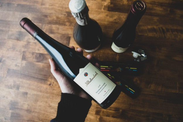 Wein Tasting virtuell, Wein & Schokolade@Home, 2 Pers. online