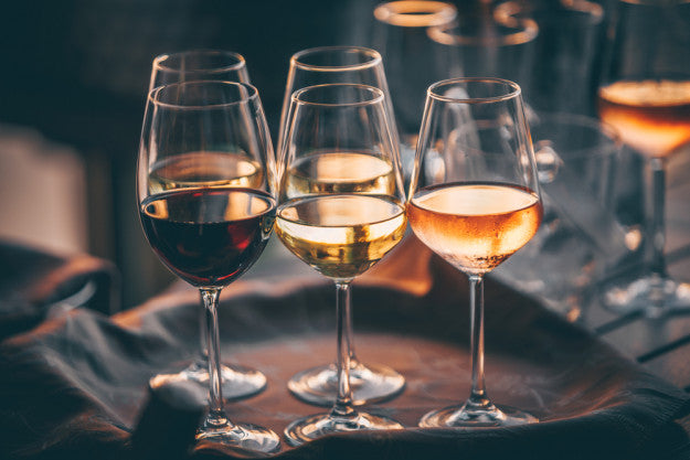 Wein Tasting virtuell, Wein-Anekdoten@Home, für 2 Pers. online