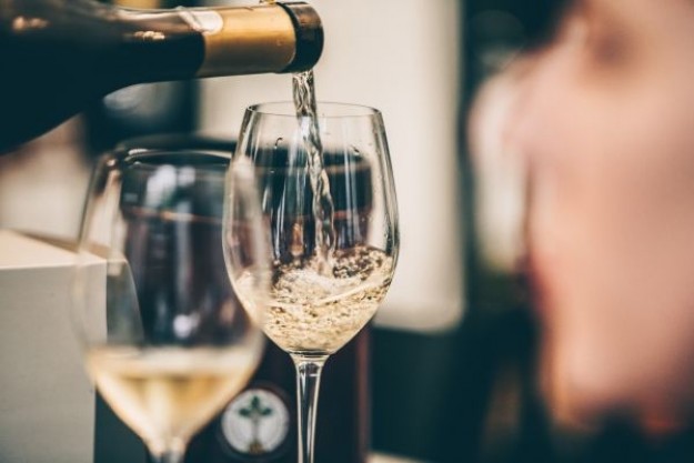 Wein Tasting virtuell, online beste deutschen Sekte@Home, für 2-6